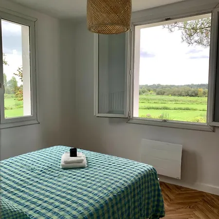 Holiday home Agreable Maison Avec Vue Sur Les Barthes *
